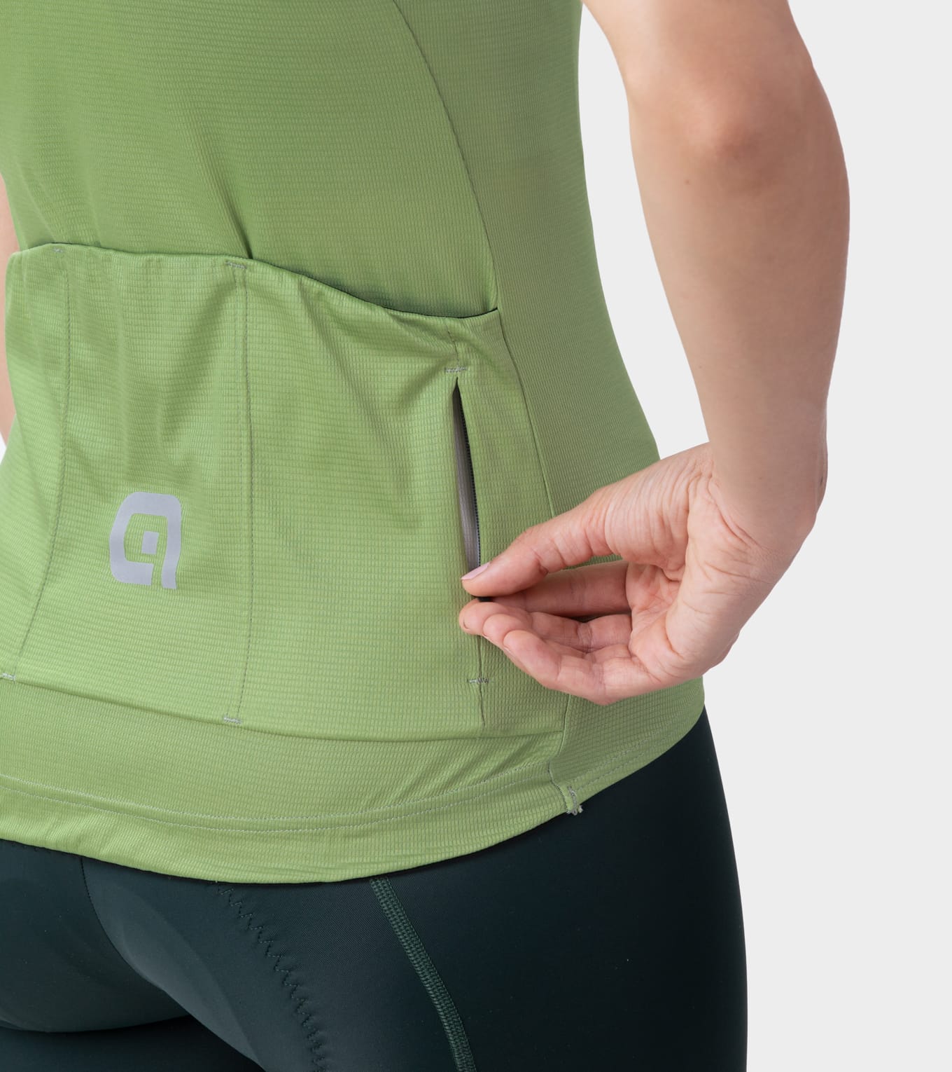 Artika Women's Jersey