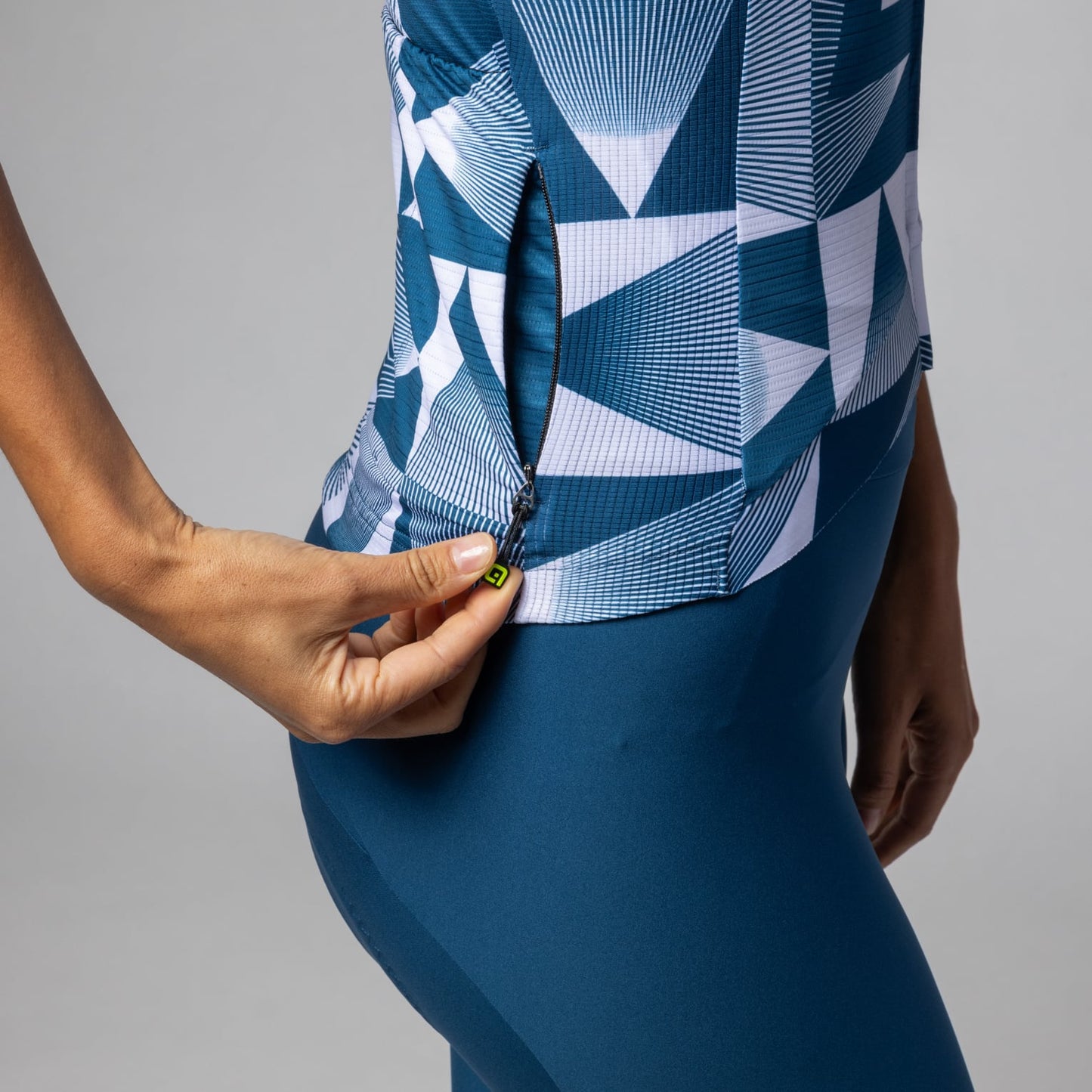 MULTIVERSO WOMEN'S JERSEY